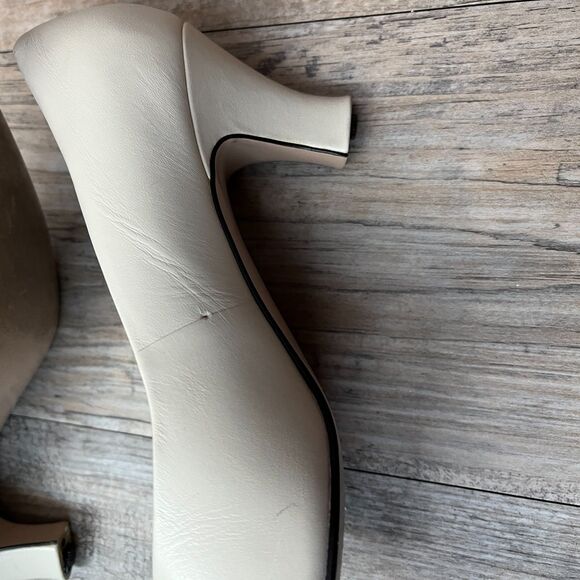 Vintage Heels Women's 6 White Genuinie Leather 60s Low Heel Wedding - Picture 9 of 10